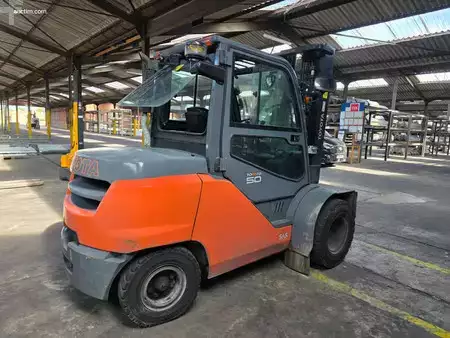 Diesel truck 2017  Toyota Tonero 50 40-8FD45N (9)
