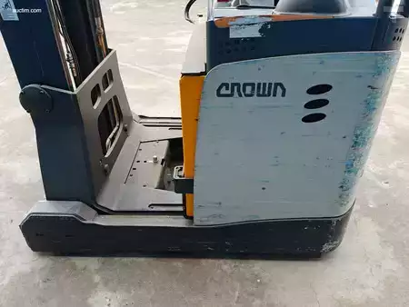 Retráctil - Crown ESR 5260-16 OPT3 (26)
