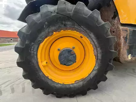 Teleskoplastare Rigid 2020  JCB 527-58 (35)