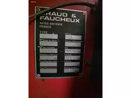 Diesel heftrucks 1979  BRAUD&FAUCHEUX MB25P (5)