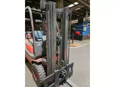 Diesel heftrucks 1988  Linde H250 (11)