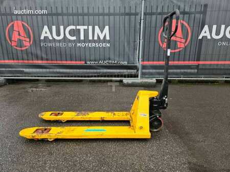 Manual Pallet Jacks - White label (1)