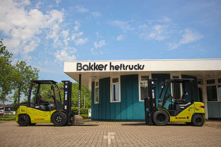 Elektro čtyřkolový VZV 2025  Clark S35XE (8)