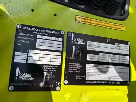 LPG Forklifts 2016  Clark GTS30L (6)