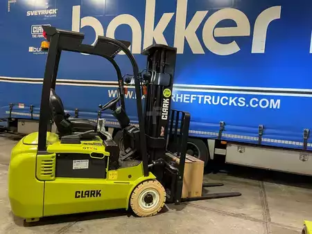 Elektro tříkolové VZV 2023  Clark GTX16 (1)