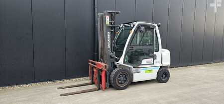 Dieselstapler 2015  Unicarriers YG1D2A32Q (1)