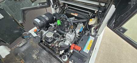 Dieselstapler 2015  Unicarriers YG1D2A32Q (12)