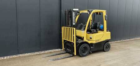 Propane Forklifts 2011  Hyster H2.5FT (1)