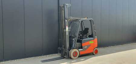 Elektro čtyřkolový VZV 2012 Linde E20H-01/600 (1)