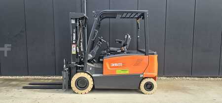 Elektryczne 4-kołowe 2024  Bobcat B35X-7 Plus (2)