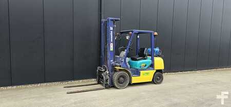 LPG VZV 2005  Komatsu FG25HT-14 (1)