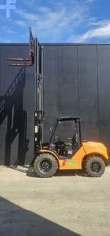 Empilhador todo-terreno 2023  HC (Hangcha) CPD35 4x4 Lithium-Ion (15)