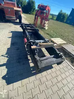 Nestekaasutrukki 2012  Hyster H8.0FT9 (5)