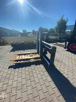 Nestekaasutrukki 2012  Hyster H8.0FT9 (6)