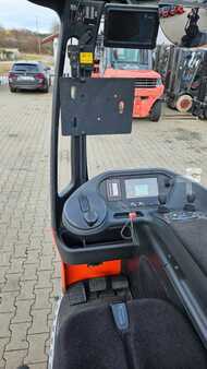 Chariots à mât rétractable 2018  Linde R 16 HD-01 (5)