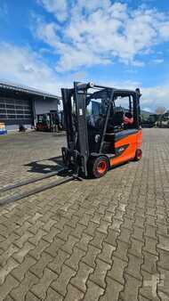 Elektro 4 Rad 2017 Linde E 30 HL-01/600 (1)