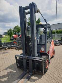 Wózki gazowe 2013  Linde H 50 T-02/600 (1)