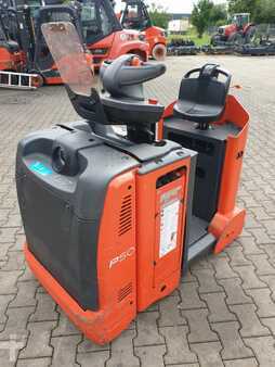 Tahač 2015  Linde P 50 C (1)