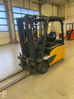 Elektro 3 Rad 2015 Linde E 18 L-02 (1)