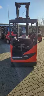 Reach Trucks 2018  Linde R 10 B/1120 (3)