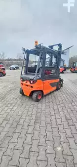 Elektro 4 Rad 2015  Linde E 25 L-01 (4)