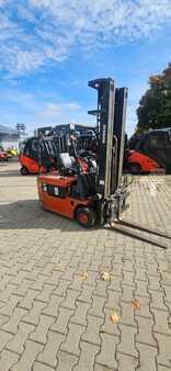 Sähkö - 3 pyör 2005  Nissan GN01L18HQ (5)