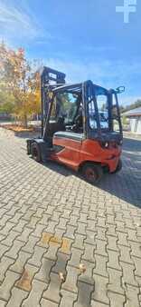 Elektryczne 4-kołowe 2016 Linde E 45 HL-01/600 (2)