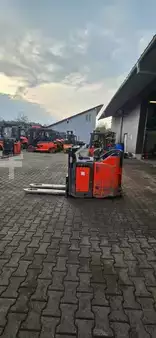 Hochhubwagen  Linde D 12 SP (2)