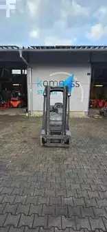 Dízel targoncák 2008  Linde H 16 D (1)