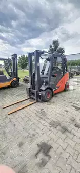 Wózki gazowe 2019  Linde H 25 T-02 (1)