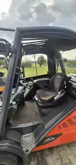 Wózki gazowe 2019  Linde H 25 T-02 (6)