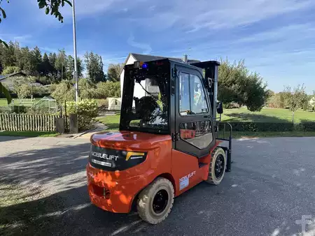 El Truck - 4-hjul 2025  Noblelift CPD 35 Triplerxmast 480cm 3500 KG Kabine (13)