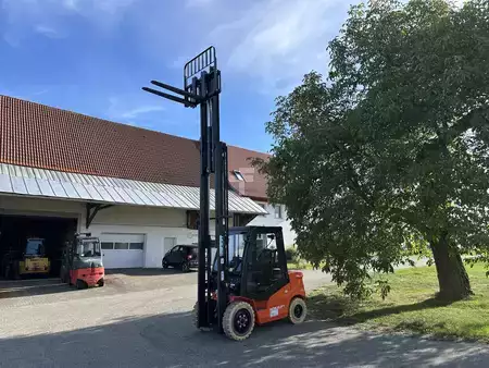El Truck - 4-hjul 2025  Noblelift CPD 35 Triplerxmast 480cm 3500 KG Kabine (5)