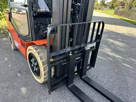 El Truck - 4-hjul 2025  Noblelift CPD 35 Triplerxmast 480cm 3500 KG Kabine (7)