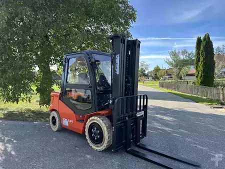 El Truck - 4-hjul 2025  Noblelift CPD 35 Triplerxmast 480cm 3500 KG Kabine (8)