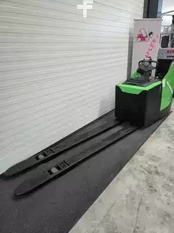 Elektrische palletwagens 2025  Cesab P322 (9)