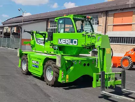 Manipulador Giratorio 2022  Merlo ROTO 40.18S (1)