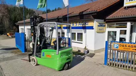 El truck - 3 hjulet 2010  Cesab B320 (2)