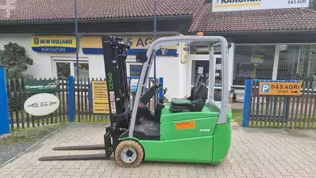 Carrelli elettrici 3 ruote 2020  Cesab B 320 (2)
