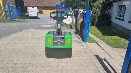 Transpalettes électriques 2019  Cesab P113 (5)