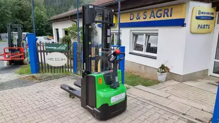 Hochhubwagen 2024  Cesab S212L (3)