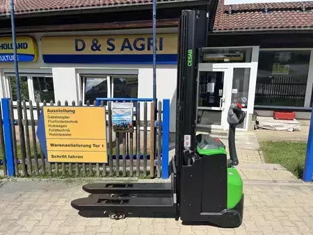 Pallet Stackers 2024  Cesab S214L (2)