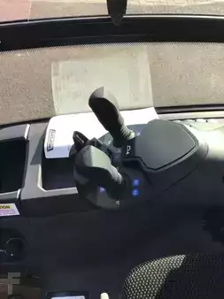 Eléctrico - 4 rodas 2024  Mitsubishi FB55NH (9)