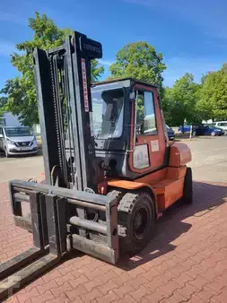 Chariots élévateurs diesel 2002  Toyota 5FD70 (1)