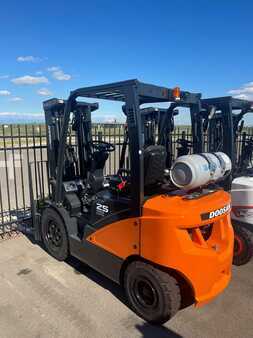 Propane Forklifts 2024  Doosan G25N-7 (1)