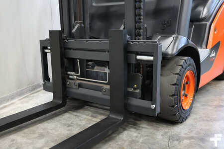 Nestekaasutrukki 2016  Linde H14T-01 (9)