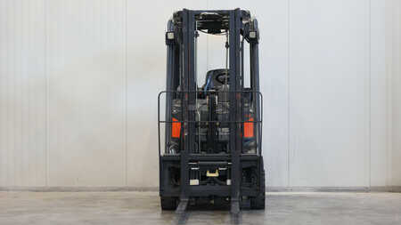 Nestekaasutrukki 2016  Linde H14T-01 (3)