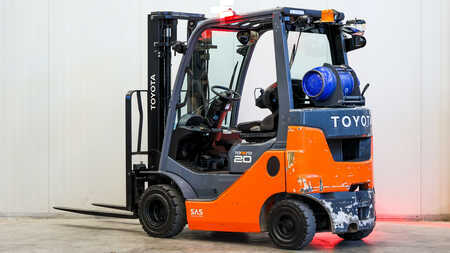LPG VZV 2020  Toyota 02-8FGKF20 (4)