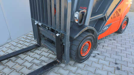 Containerstapler 2017  Linde H25D-02 (8)