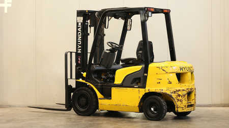 Diesel Forklifts 2009  Hyundai 25D-7E (7)
